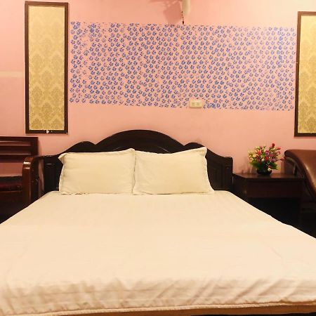 Oyo 1119 Sac Mau Motel Hanoï Extérieur photo