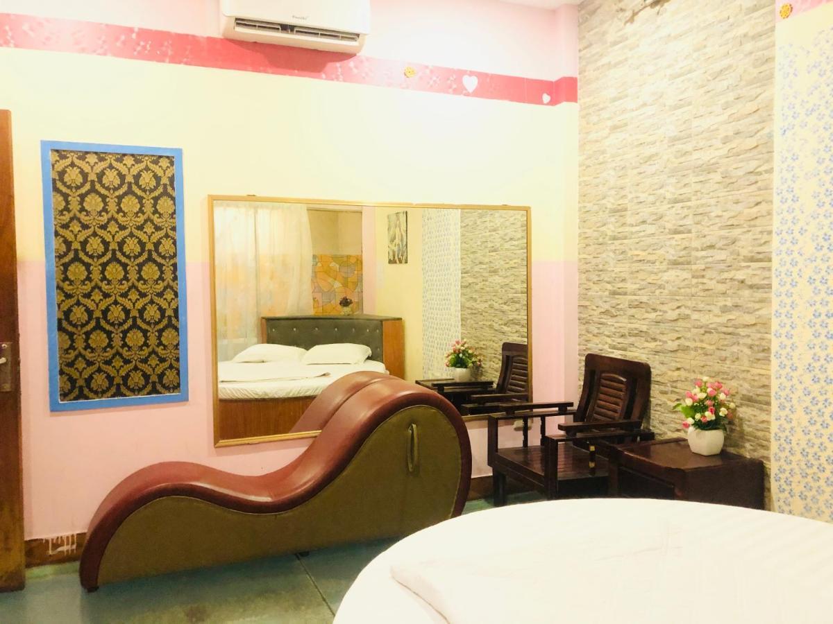 Oyo 1119 Sac Mau Motel Hanoï Extérieur photo